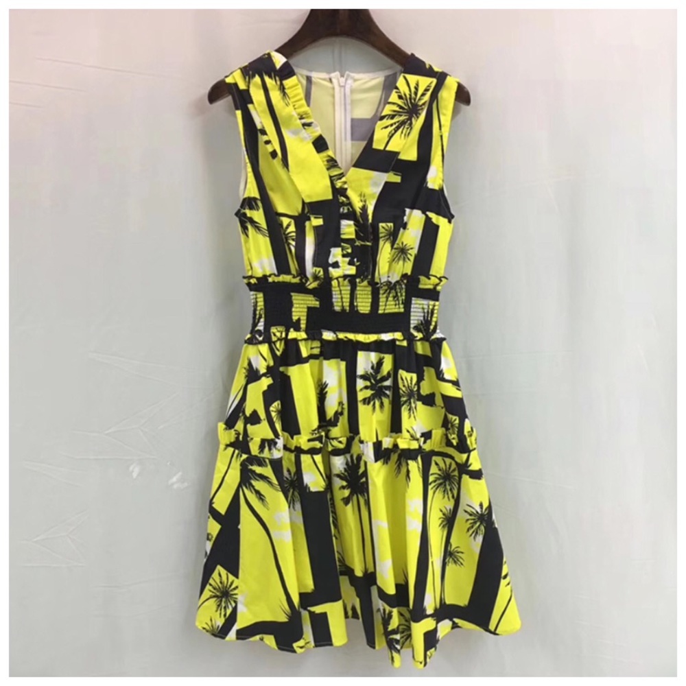 💕 The ANIBEL Palm Tree Dress - Picture 2 of 8